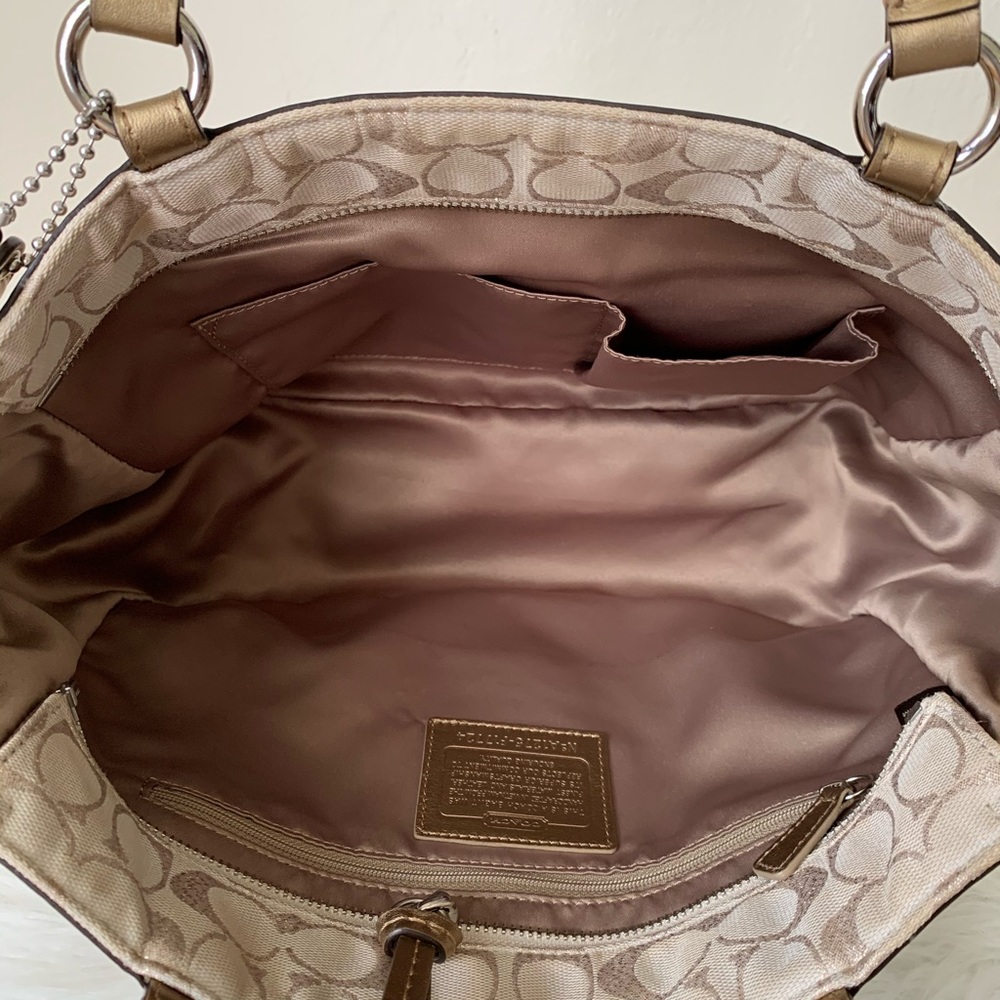 Coach Purse - Picture 8 of 8